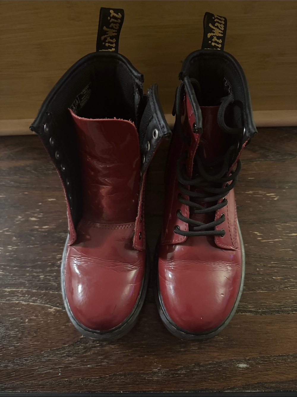 Burgundy Dr. Martens Junior - Picture 3 of 7